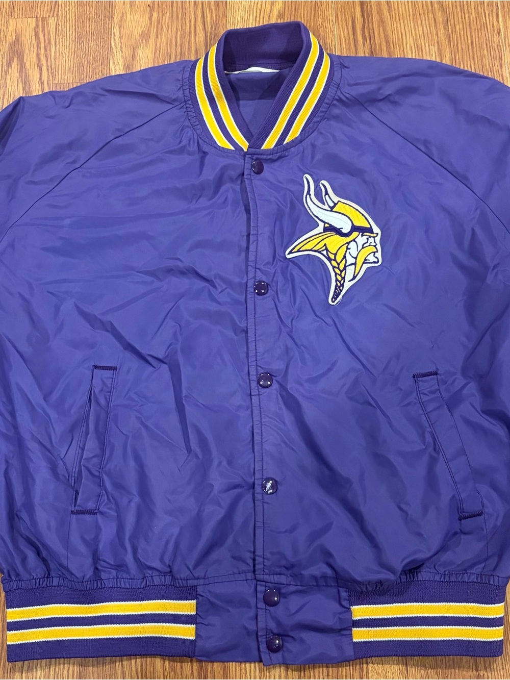 Vintage Minnesota Vikings lightweight jacket Size